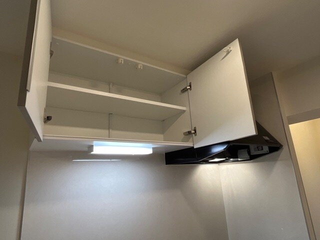 物件内観写真13　(キッチン収納(イメージ))
