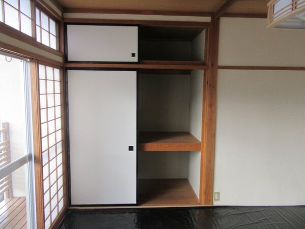 収納(サンプル写真になります。)