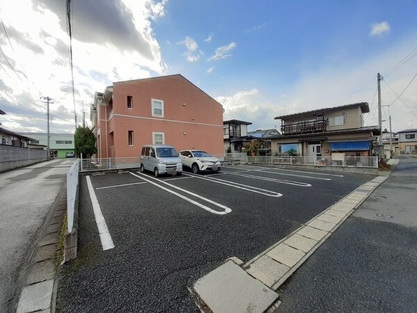 駐車場(駐車場)