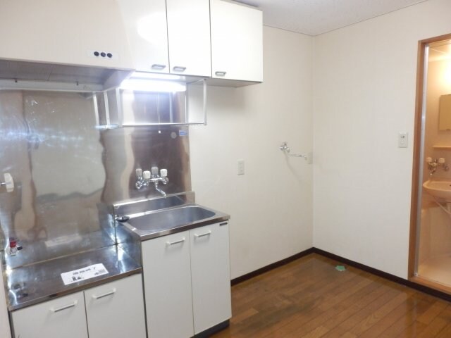 物件内観写真4　(きれいなキッチンです)