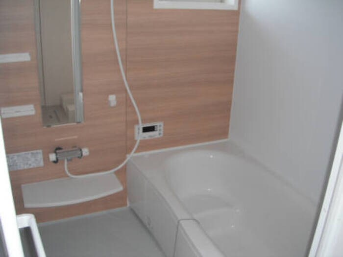 物件内観写真5　(浴室)