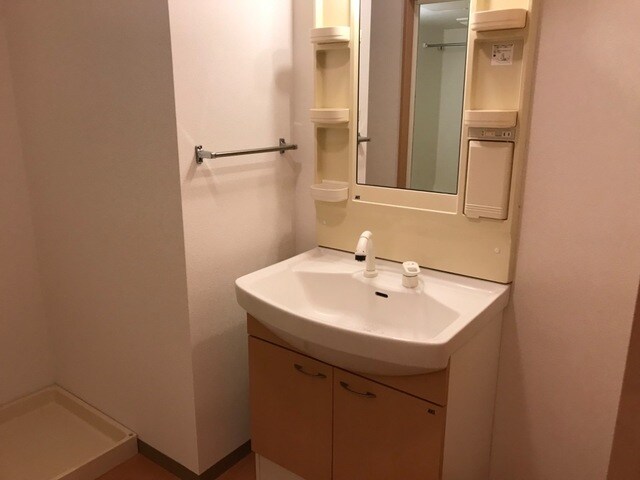 物件内観写真15　(洗面)