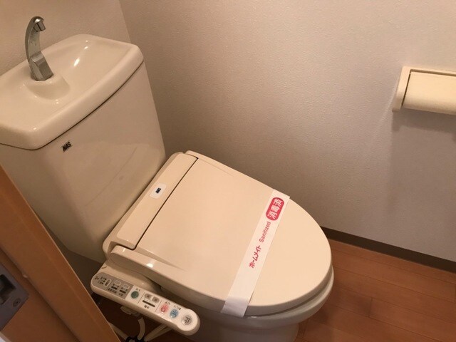 物件内観写真16　(トイレ)