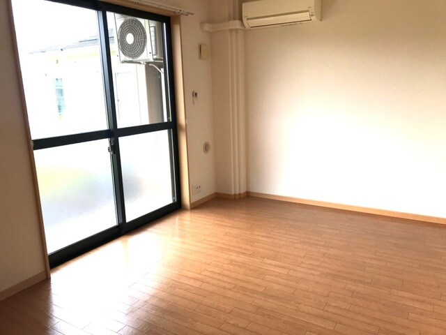 物件内観写真23　(リビング)