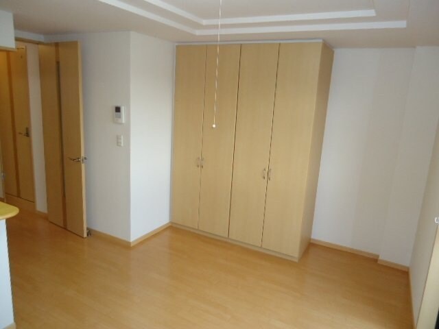 物件内観写真7　(リビング（別室写真）)