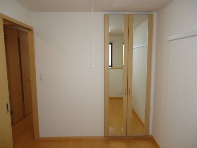 物件内観写真13　(洋室（別室写真）)