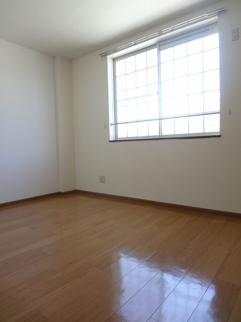 物件内観写真11　(居室・リビング)