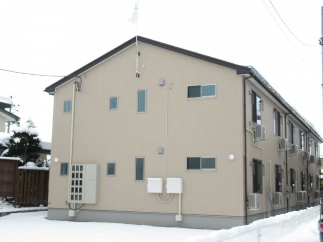 EstateOne Residenceの物件外観写真
