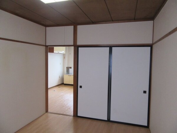 寝室(使い勝手のいい寝室です)