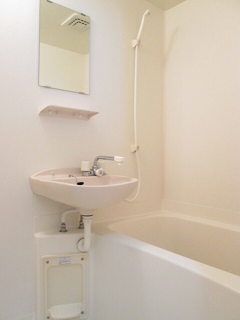 物件内観写真6　(バス／シャワールーム等)