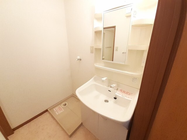 物件内観写真7　(洗面所)