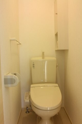 物件内観写真12　(トイレ)