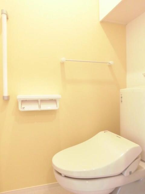 物件内観写真9　(トイレ)