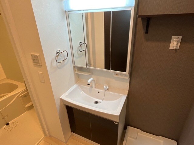 物件内観写真13　(洗面(イメージ))