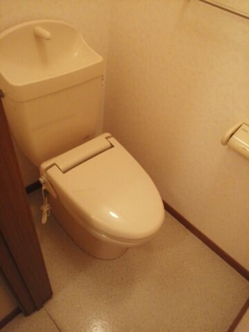 物件内観写真12　(トイレ)