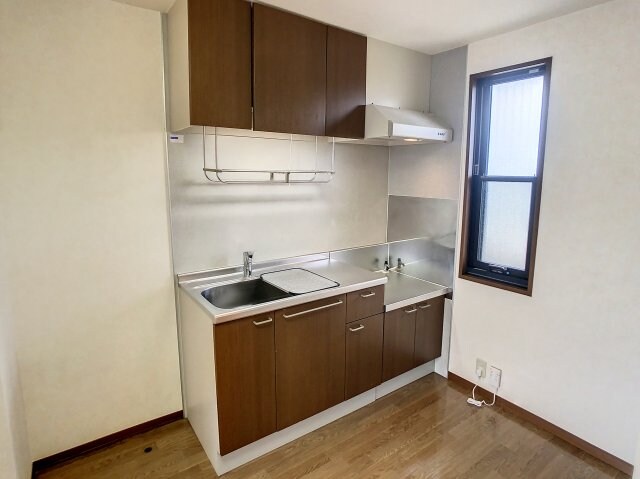 物件内観写真7　(使いやすいキッチンです)