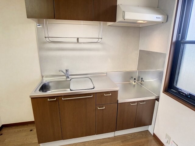 物件内観写真8　(使いやすいキッチンです)