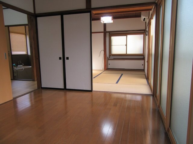 物件内観写真4　(サンプル写真になります。)