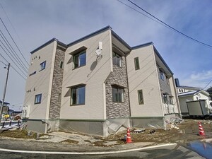 クレスト青柳外観写真