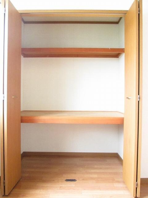 物件内観写真9　(収納)