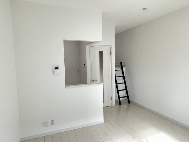 物件内観写真16　(サンプル写真になります)