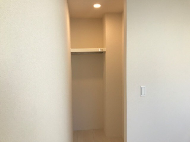 物件内観写真8　(ウォークインクローゼット(イメージ))