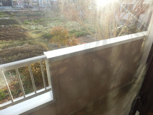 物件内観写真15　(広々としたバルコニーです)