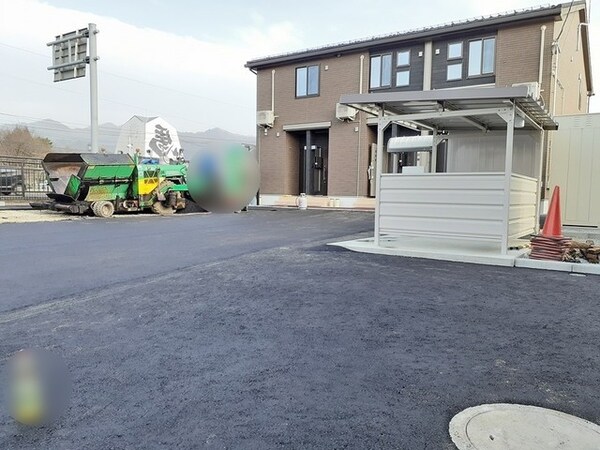 駐車場(駐車場)