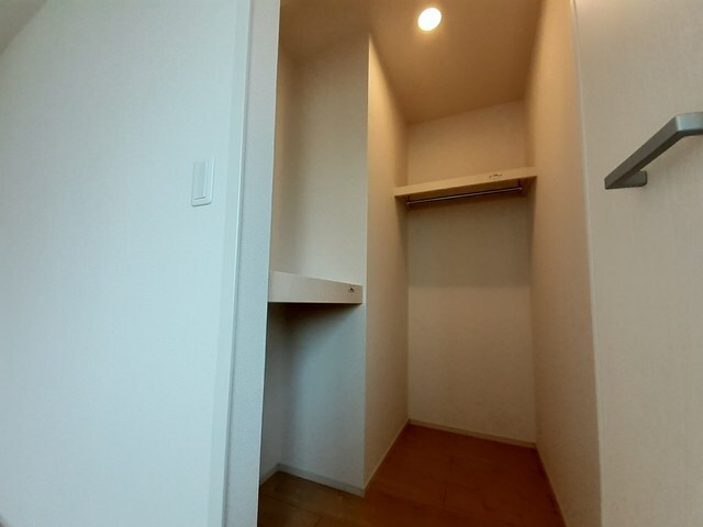 物件内観写真9　(収納)