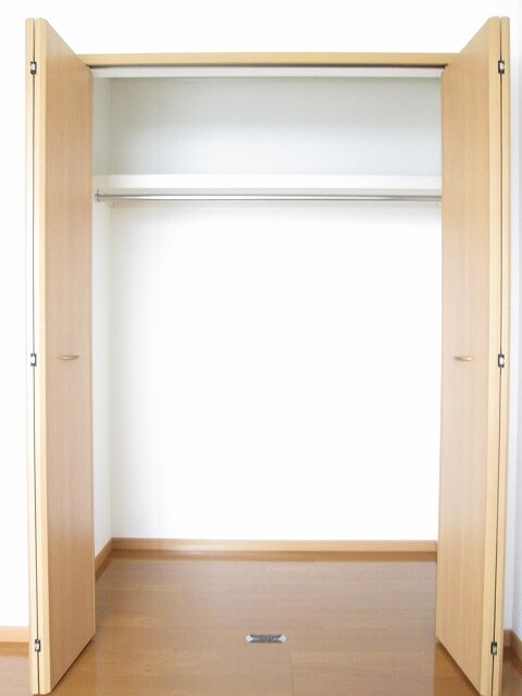 物件内観写真9　(収納)