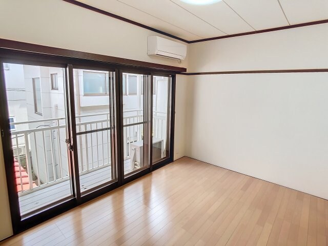 物件内観写真3　(サンプル写真になります。)