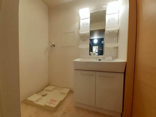 物件内観写真7　(洗面所)