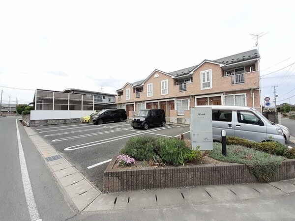 駐車場(駐車場)