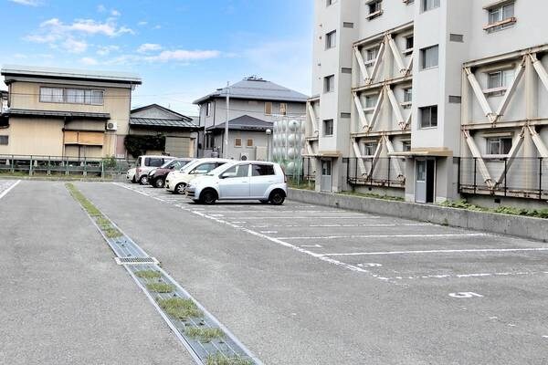 駐車場(カースペースがあります)