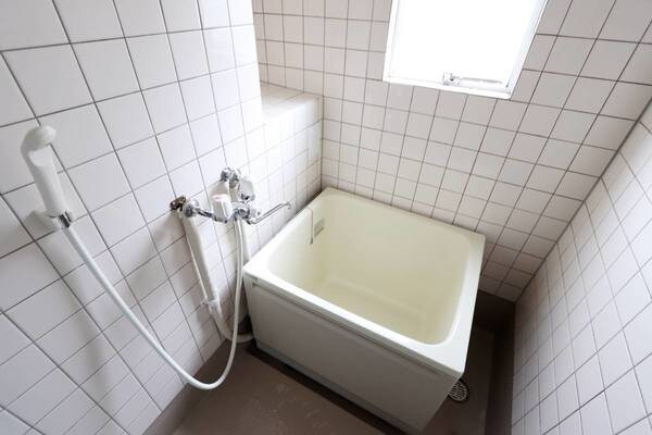 浴室(ビレッジハウスの同一物件・同一タイプの間取りの写真です)