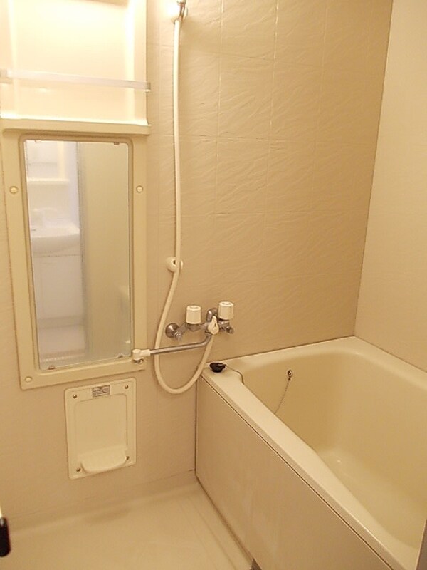 浴室(バス／シャワールーム等)