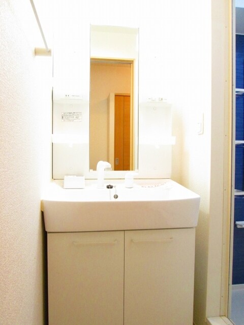 物件内観写真7　(洗面所)