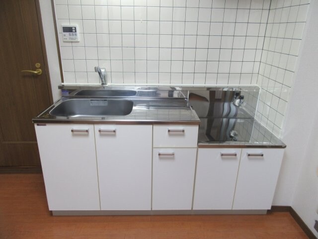 物件内観写真7　(お料理しやすいキッチンです)