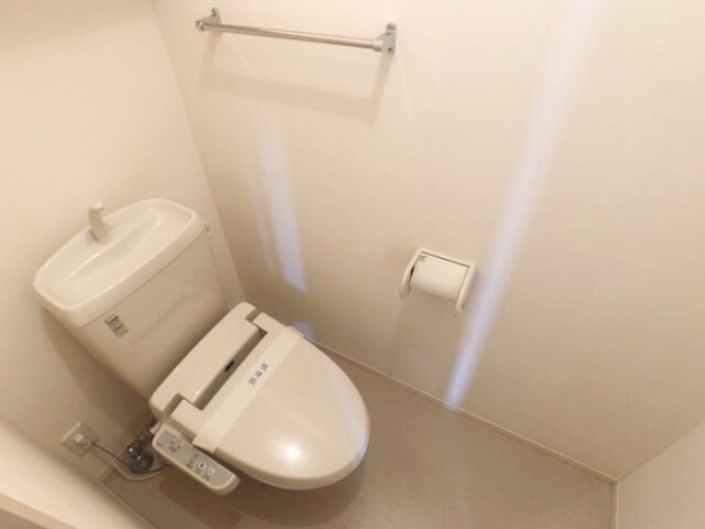 物件内観写真7　(トイレ)