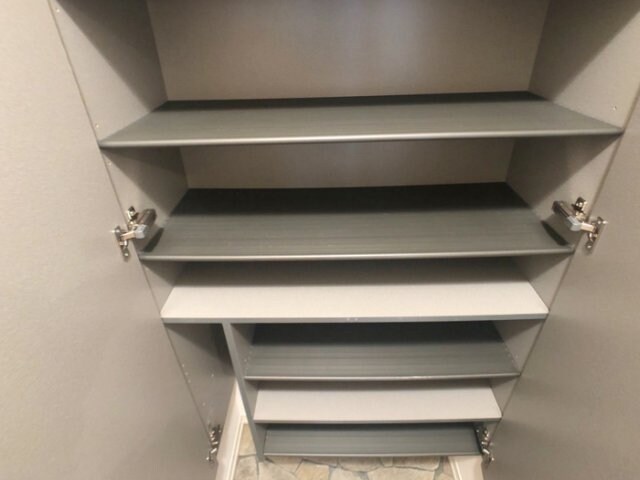 物件内観写真9　(玄関)