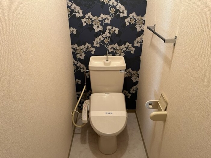 物件内観写真10　(トイレ)