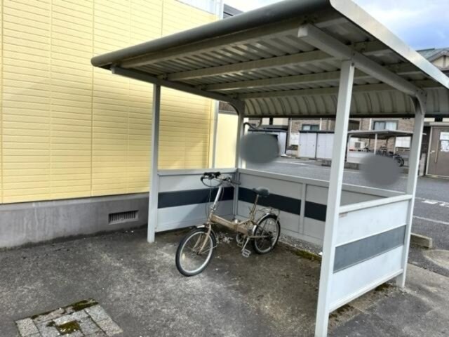 物件内観写真17　(駐輪場)