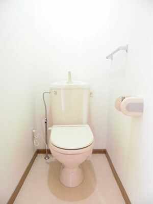 物件内観写真8　(トイレ)