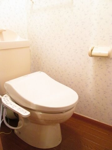 物件内観写真11　(トイレ)