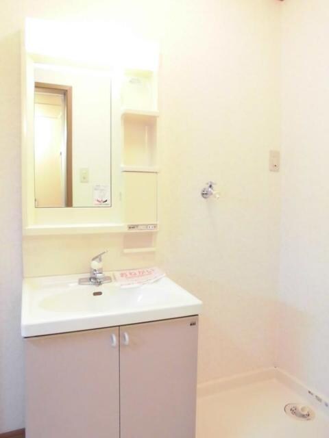 物件内観写真7　(洗面所)