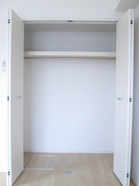 物件内観写真10　(収納)