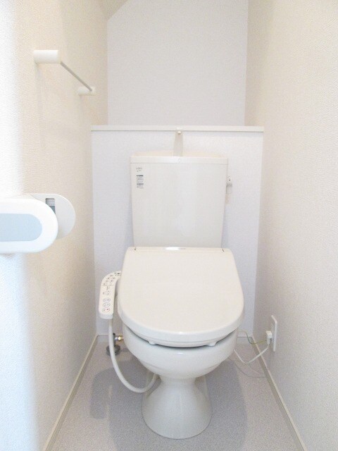 物件内観写真12　(トイレ)