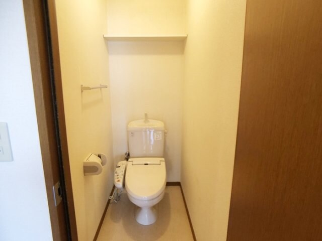 物件内観写真9　(トイレ)