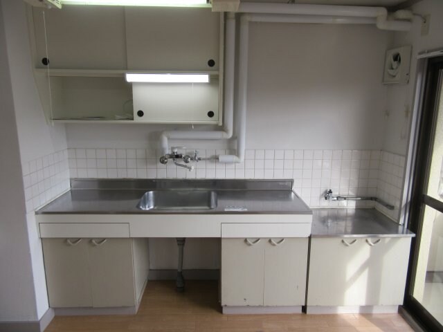 物件内観写真5　(使いやすいキッチンです)