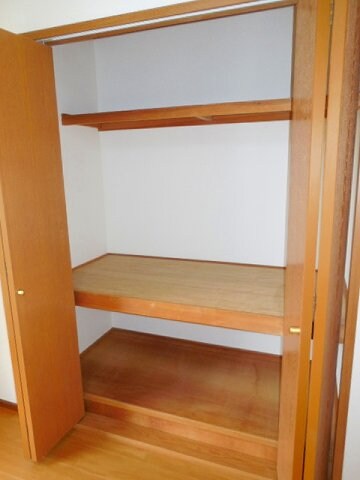 物件内観写真11　(収納)